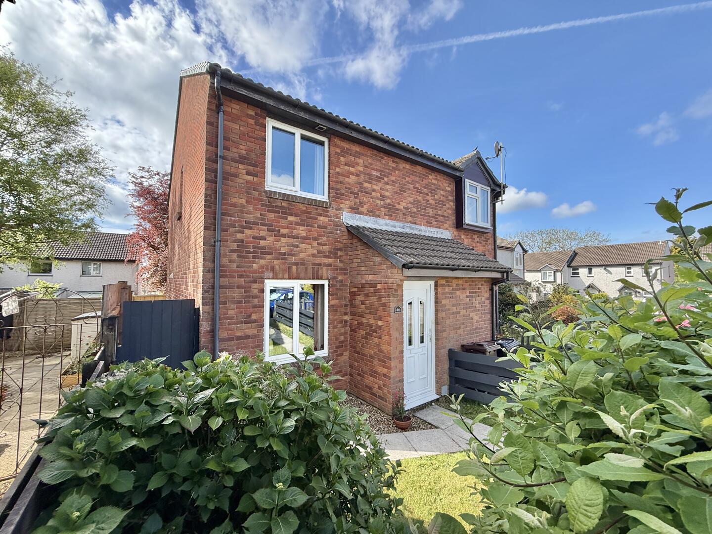 2 bed property in Glenthorne Road, Truro